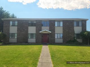 560 Caroline Ave #560, Hubbard, OH 44425