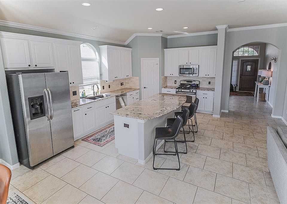 1st image of 24407 Ervin Hill Ln