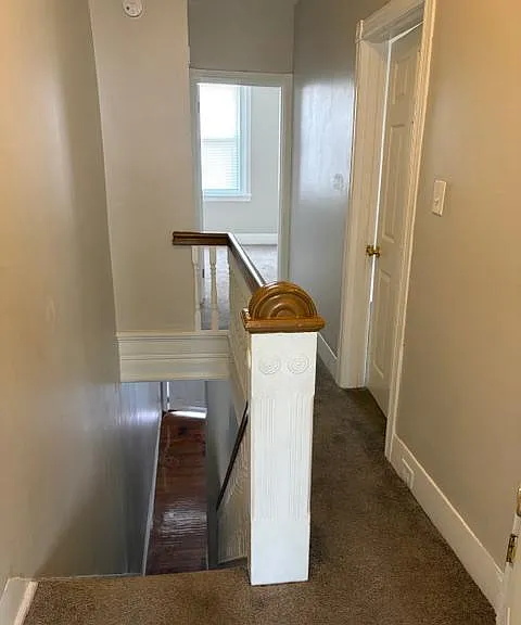950 N Saint Bernard St — Photo 5