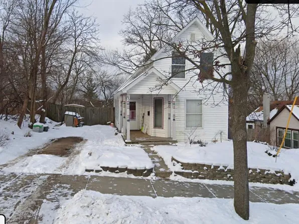 933 N Ave NE, Grand Rapids, MI 49503