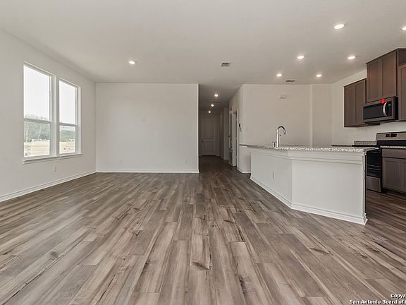 3rd image of 4734 PICO PICO ST