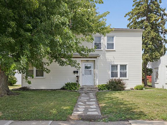 3rd image of 406 11th St