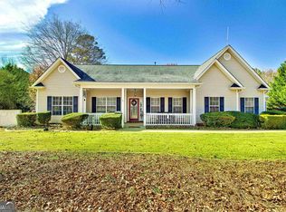 10 Cold Harbor Ct, Sharpsburg, GA 30277