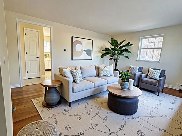 101 W Great Western Rd #107