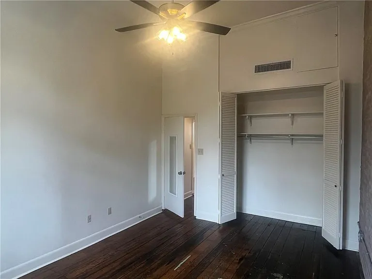 1029 Saint Peter St #4 — Photo 12