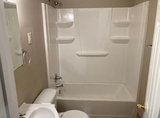 2515 SE Iowa Ave, Topeka, KS 66605