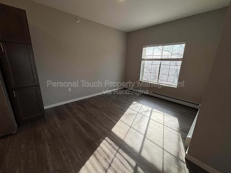 600 8th St S #302 — Photo 8