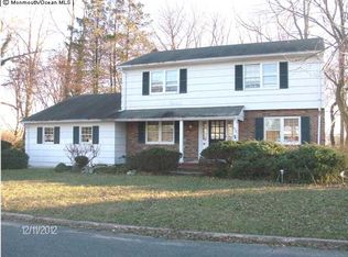 45 Dwight Dr, Ocean, NJ 07712