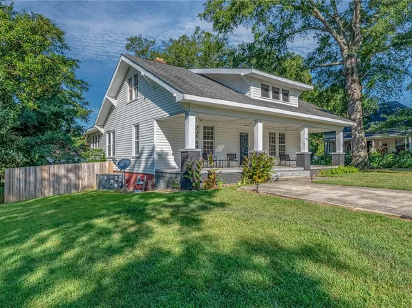 400 King St, Easley, SC 29640