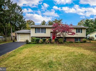 660 Carriage Ln, Dover, DE 19901