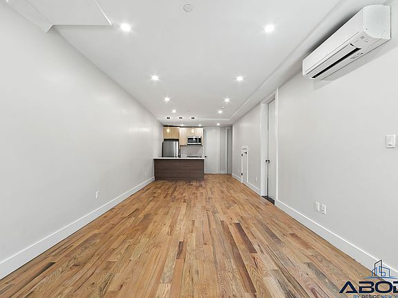 5th image of 98 Meserole St #1F