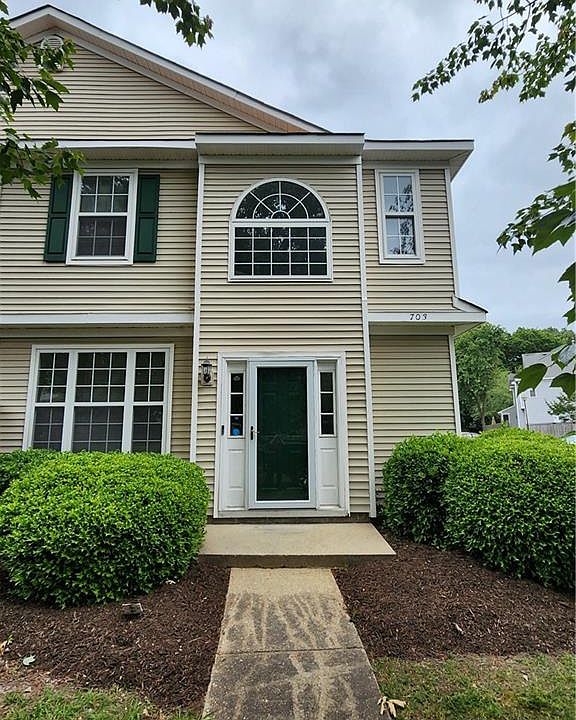 1st image of 703 Windbrook Cir