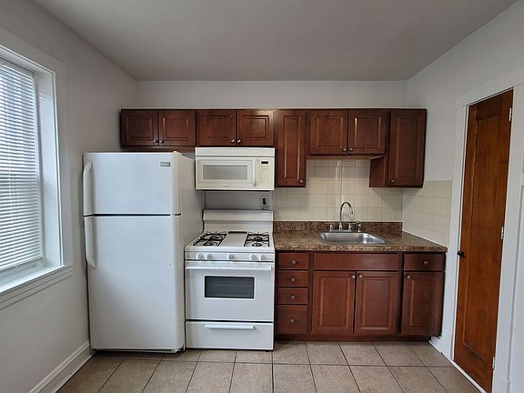 2 Bedroom (3052-2W)