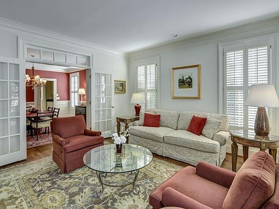 4th image of 3475 Paces Ferry Cir SE