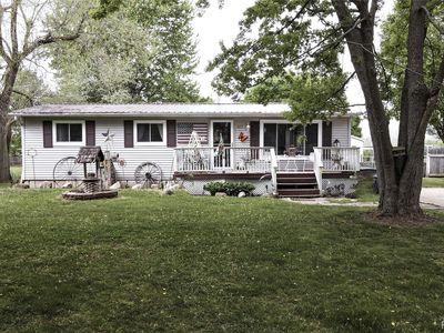 225 Myers Rd, Lapeer, MI, 48446