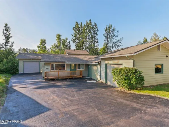17305 Palos Verdes Dr, Eagle River, AK 99577