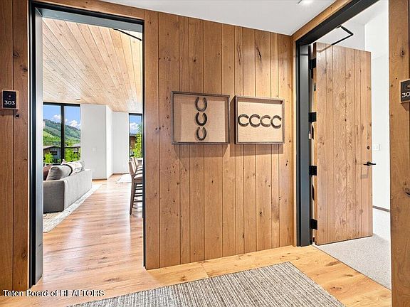 3rd image of 14195 Weiskopf Way #331