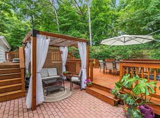 225 Royal Colony Ct, Johns Creek, GA 30022