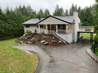 660 Kenwood Rd #1, West Vancouver, BC V7S1S8