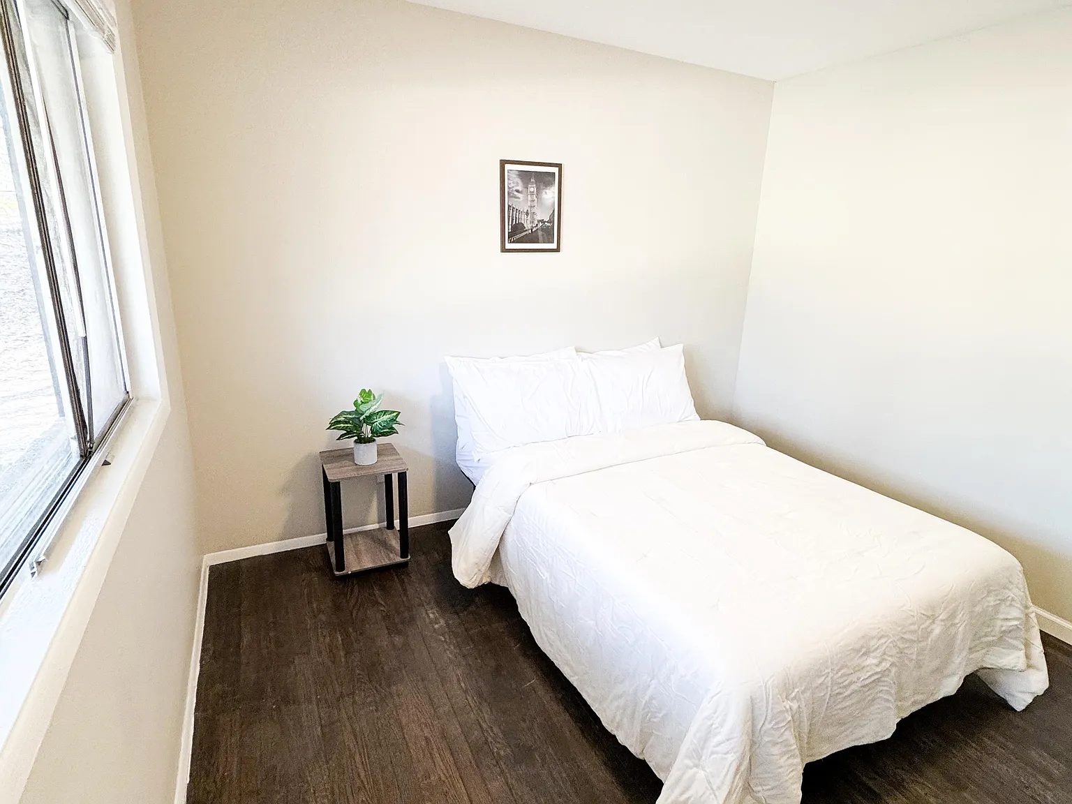 4 bed, 4.0 bath, 2600 sqft, $615 — Photo 3