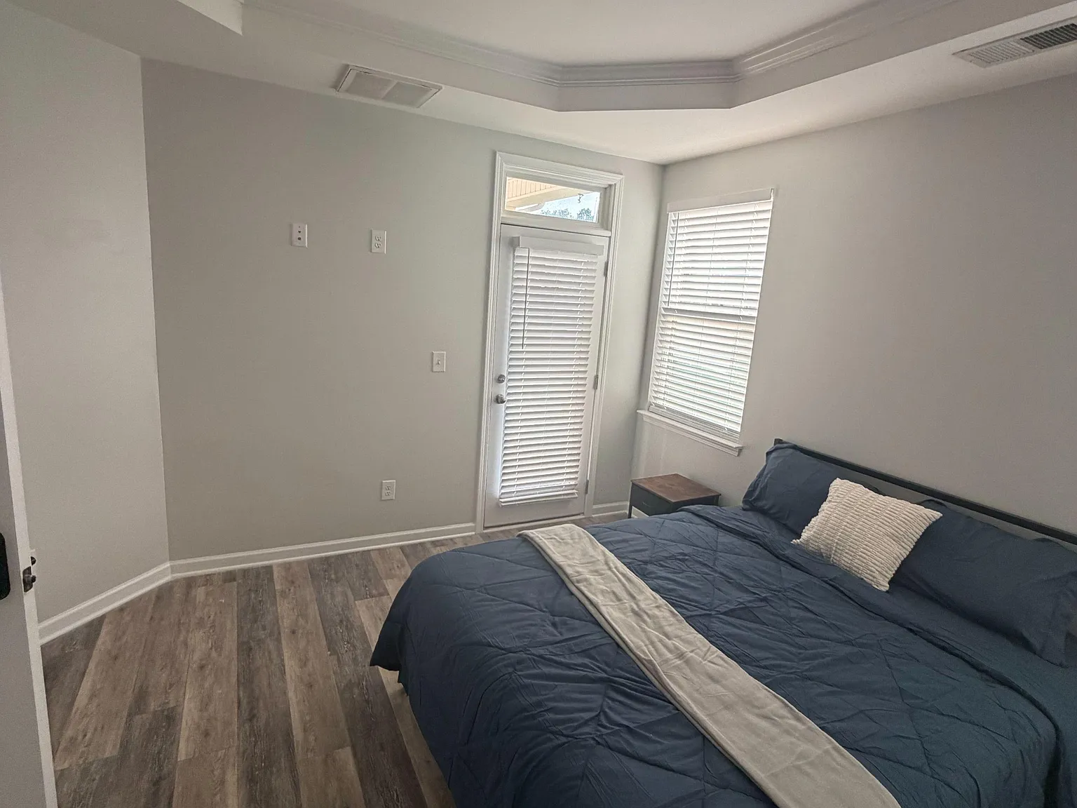 4 bed, 2.5 bath, 1918 sqft, $1,529 — Photo 3