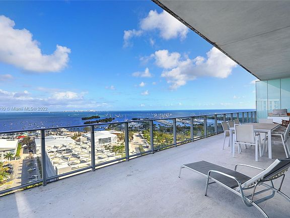 2nd image of 2675 S Bayshore Dr #1201-S