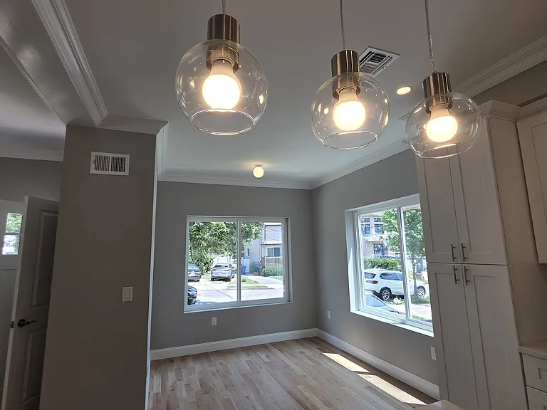 McKee Ave — Photo 23
