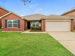 7401 Prairie Twyne Dr, Yukon, OK 73099