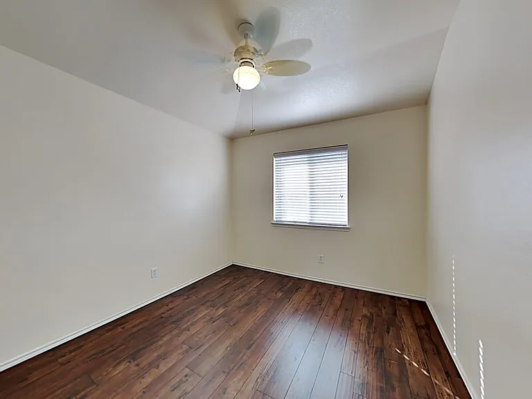 3251 Torio — Photo 12