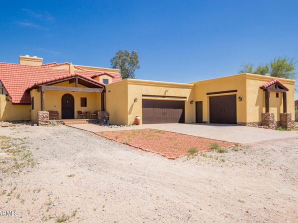 Horse Barn Cave Creek Real Estate 12 Homes For Sale Zillow