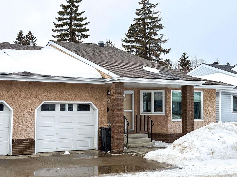 1st image of 17532 Callingwood Rd NW