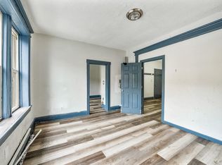 82 Zabriskie St #4, Jersey City, NJ 07307