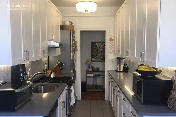 Rented by Sotheby's International Realty | media 5