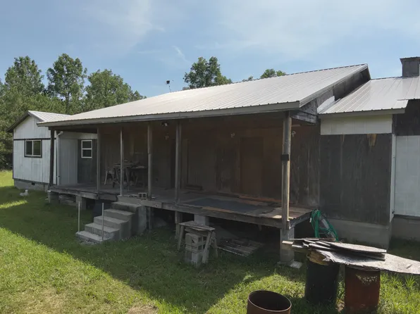 7170 Rockhouse Rd, Linden, TN 37096