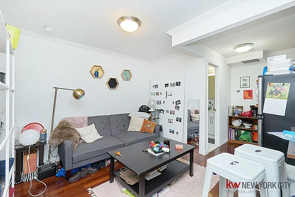 Rented by Keller Williams NYC | media 16