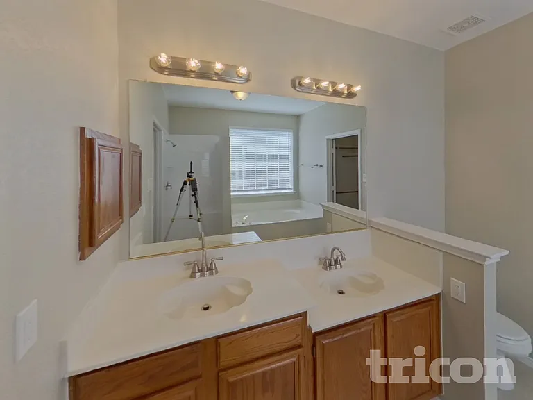 230 Jennifer Ln — Photo 9