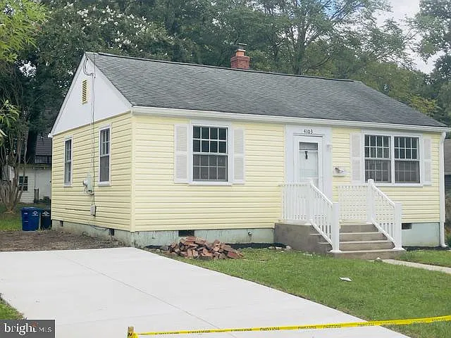 2 bed, 1.0 bath, 744 sqft, $2,500 — Photo 3