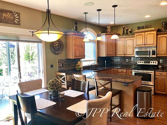 4th image of 3090 Park South Dr