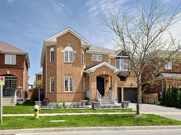 89 Greenwood Rd, Whitchurch Stouffville, ON L4A 0N8