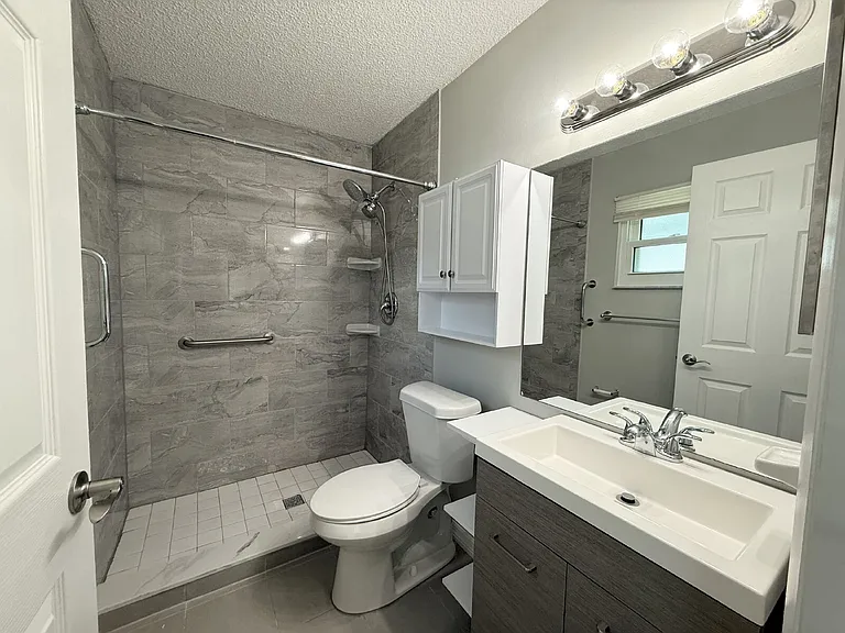 3451 Seven Springs Blvd — Photo 10