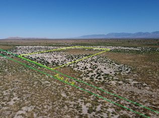 Avenue L8, Palmdale, CA 93552