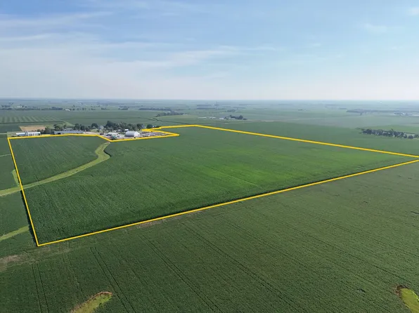 County Road 62, Crawfordsville, IA 52621