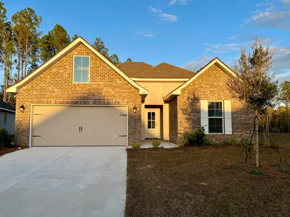 146 Apollo Ave E, Freeport, FL 32439