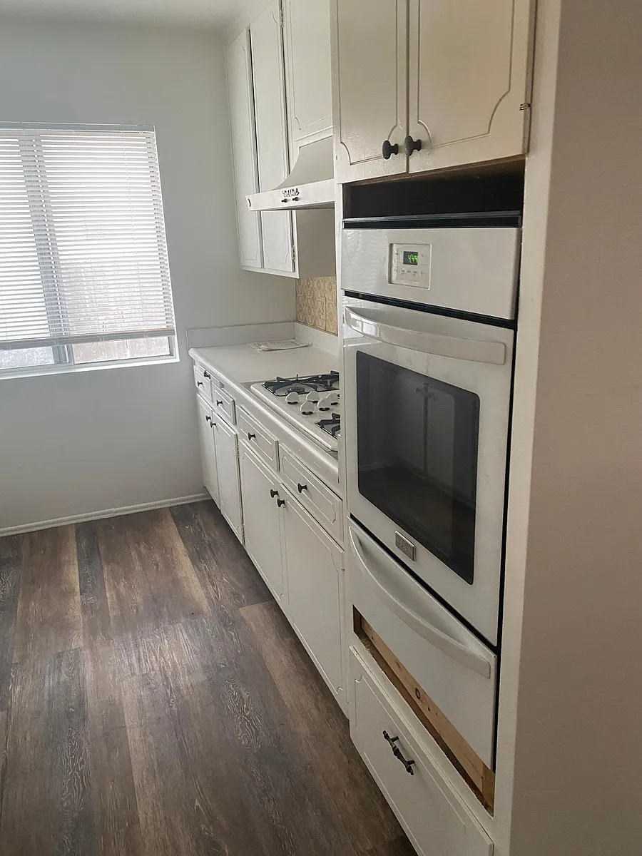 Building Photo - 2418 Edding Dr