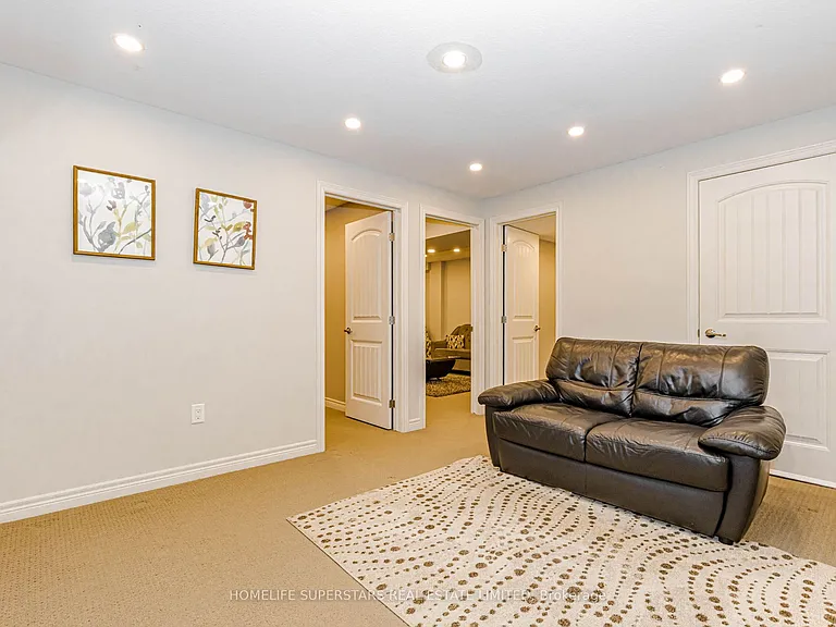 94 Forest Creek Dr — Photo 36