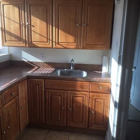 1st image of 36XX 211th St