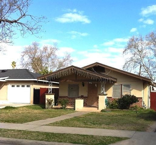 2nd image of 3741 E Grant Ave