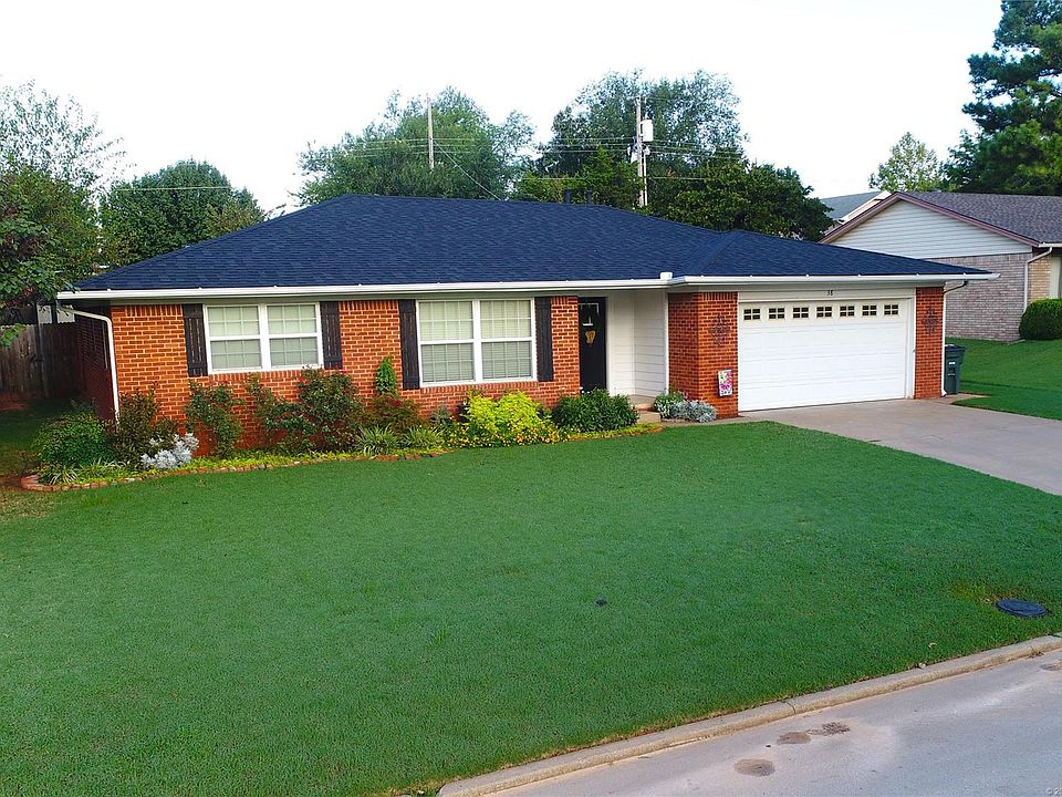 1st image of 38 S Meadowhill Dr