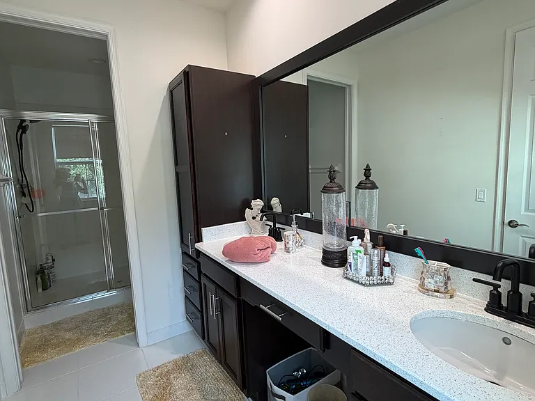 Waterside Cir — Photo 6