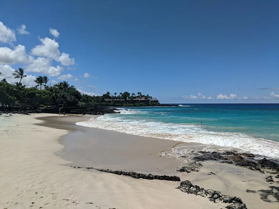 77-6452 Leilani St